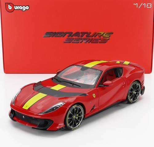 Burago ferrari 812 - -,