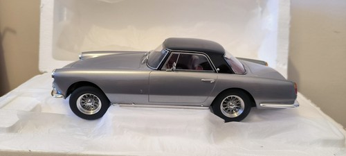 Ferrari 250 pinifarina 18 - gt, 1/18