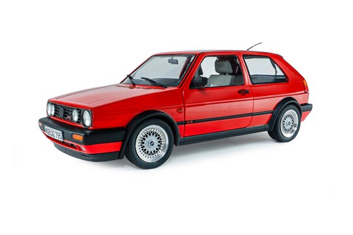 Solido volkswagen golf - 1/18,