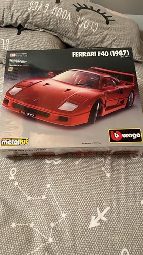 Bburago metal kit - metal,